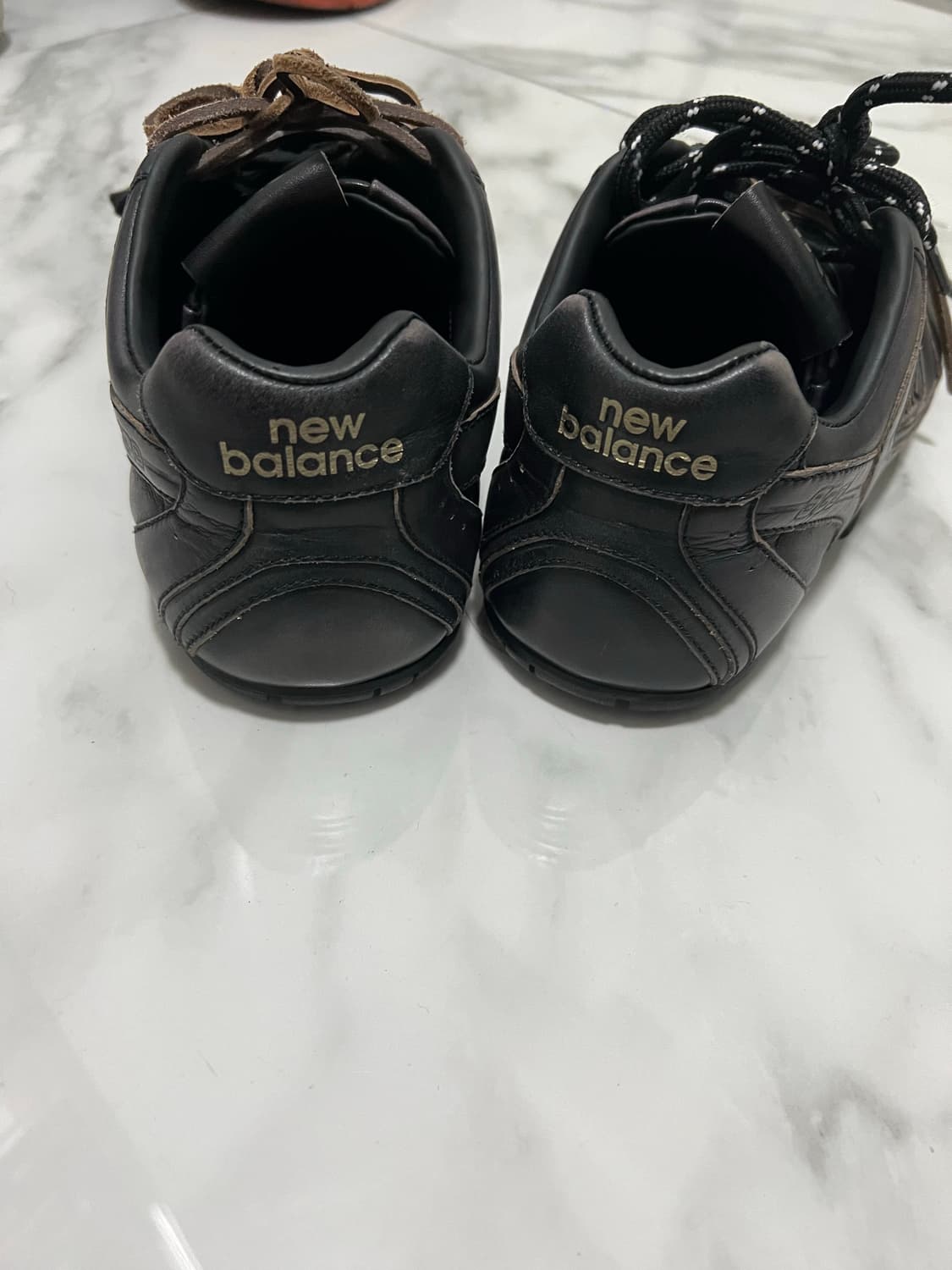 (백화점매장판)뉴발란스 x 미우미우 530 SL 블랙 레더 스니커즈 41 상품이미지7