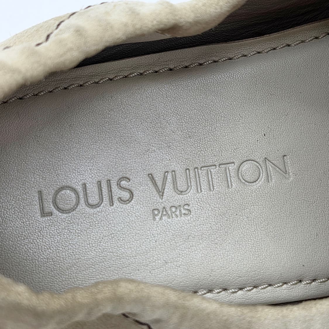  루이비통 스웨이드 드라이빙 슈즈 샌드 (7 1/2)  상품이미지4