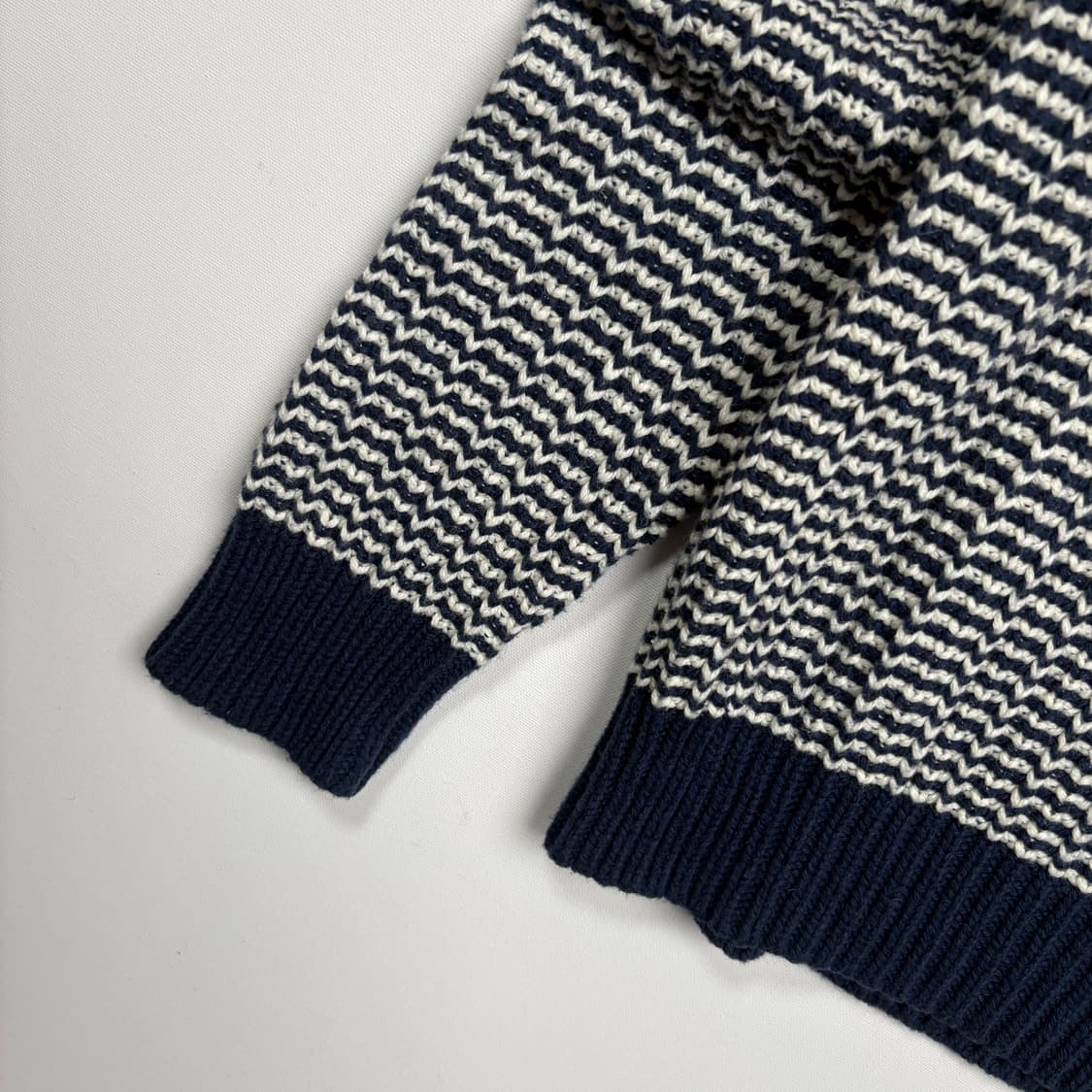 [L] 10s Levi’s pattern sweater knit 상품이미지5