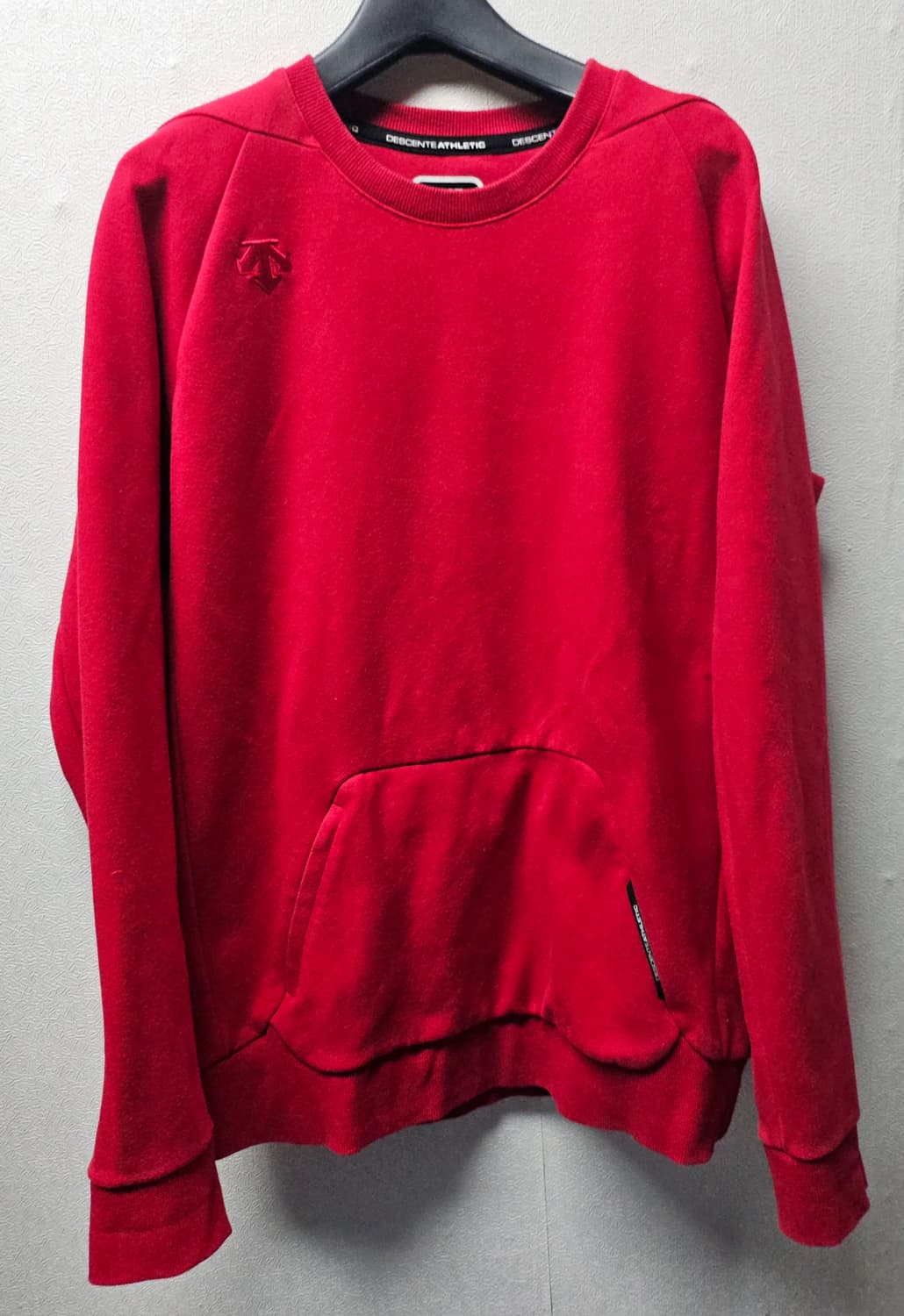 데상트 빨간색 맨투맨 티셔츠 100 상품이미지1