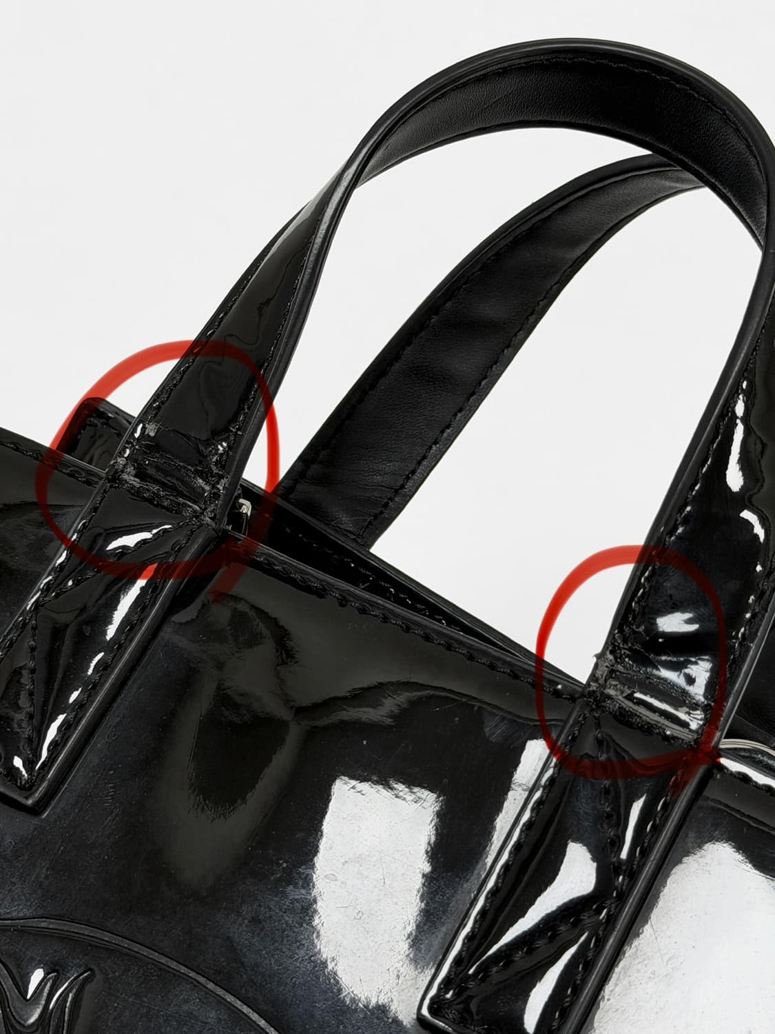 겐조 타이거 엠보스드 페이턴트 미니 토트백 상품이미지9