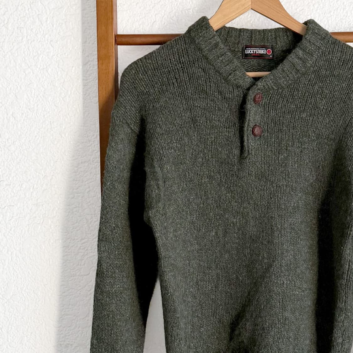 우드 버튼 헨리넥 니트 상품이미지4