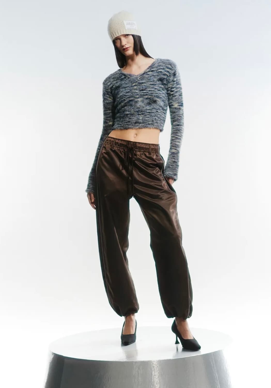 [새상품] 더오픈프로덕트 블렌디드 크롭 니트 (오픈와이와이) 상품이미지3