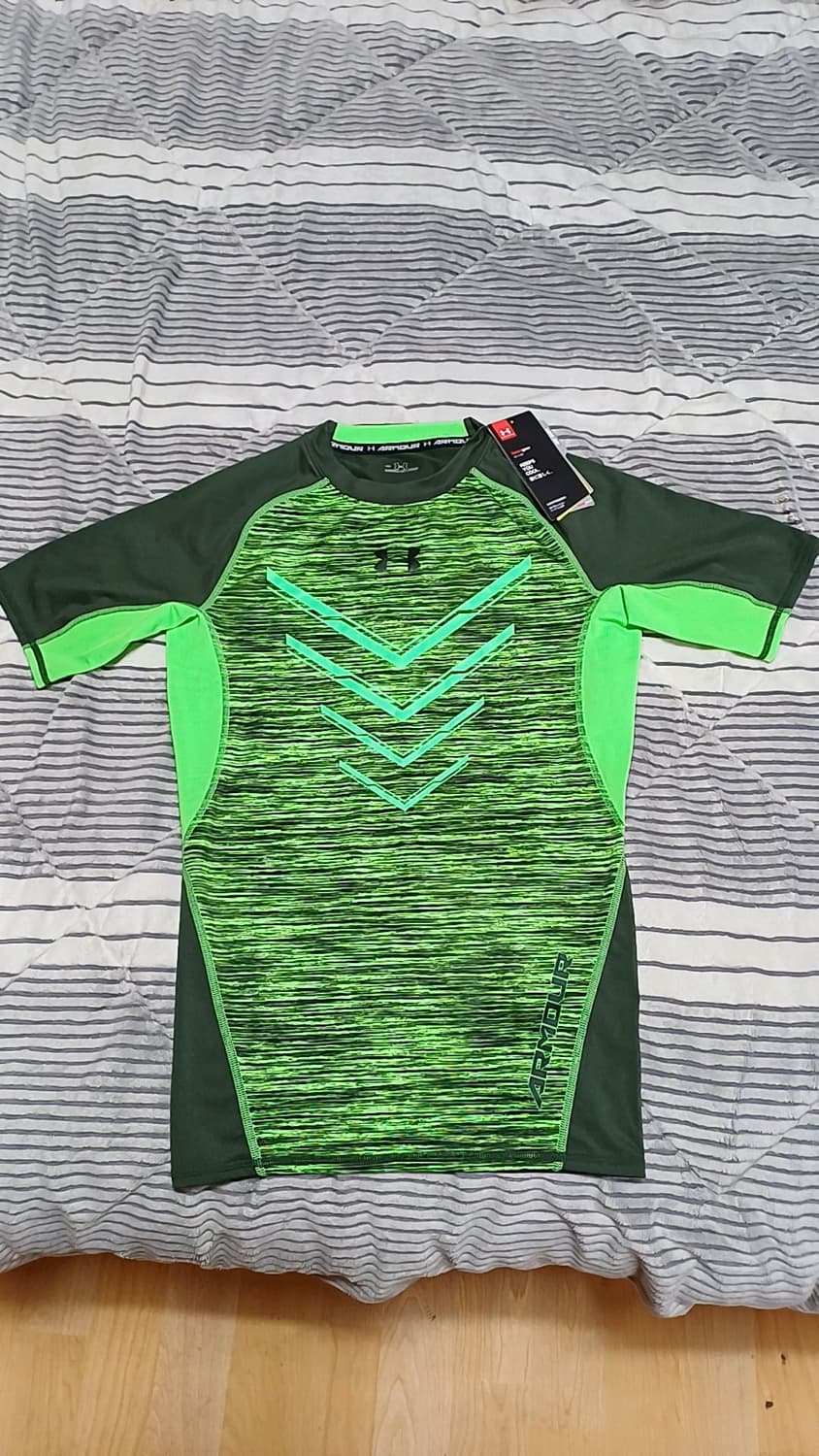 언더아머 컴프레션 95 가슴41 기장62 상품이미지1