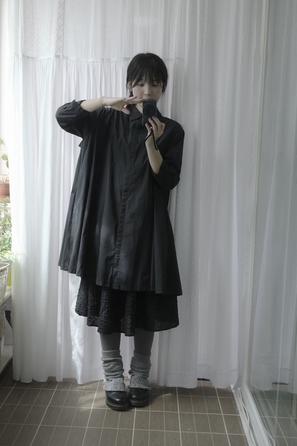 Bibi Shirring pleat blouse 상품이미지5