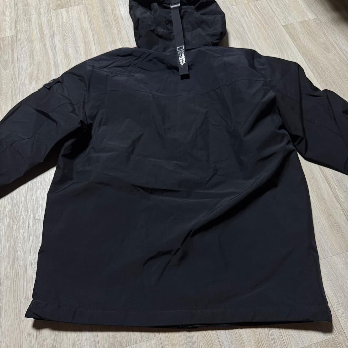 네셔널지오그래픽 유틸리티 바람막이자켓 상품이미지2