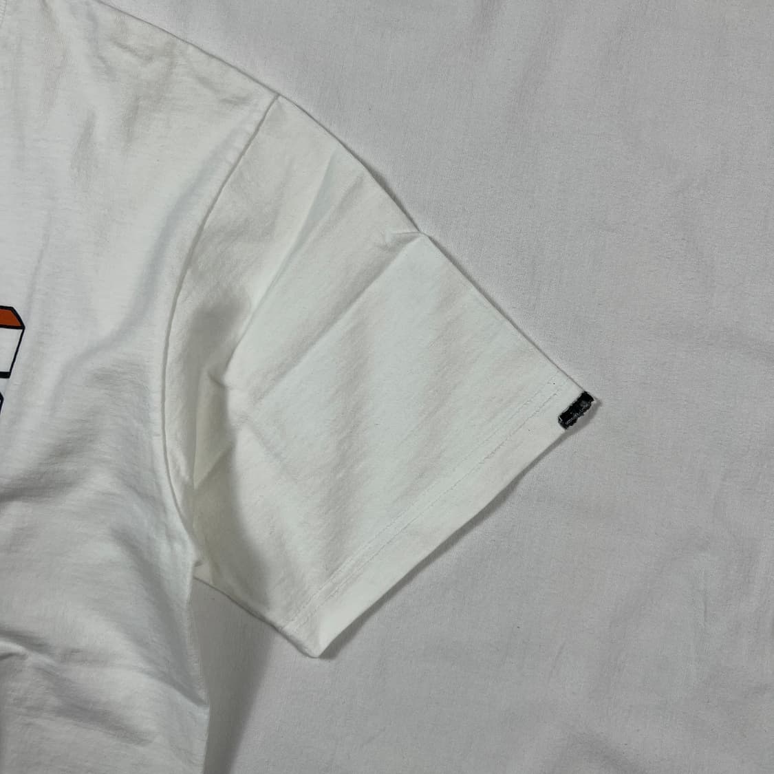 더블탭스 wtaps 그래픽 로고 반팔티 상품이미지3