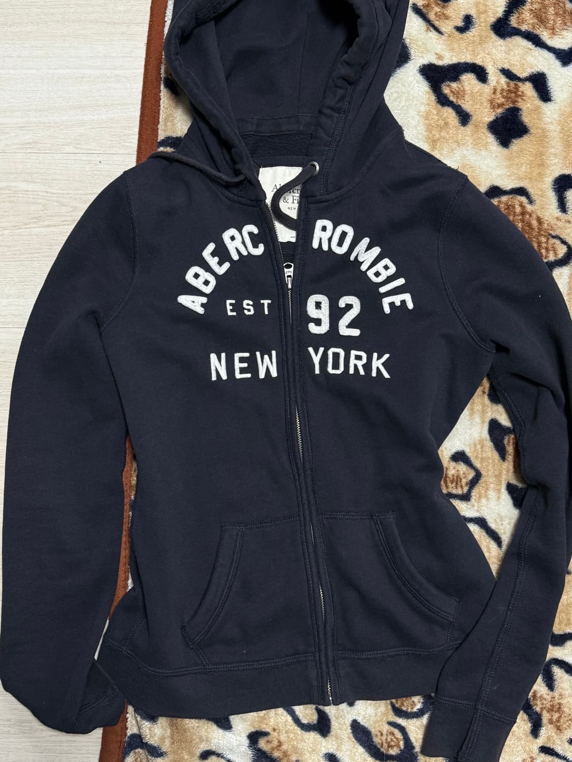 아베크롬비 슬림핏 네이비 후드집업 상품이미지1