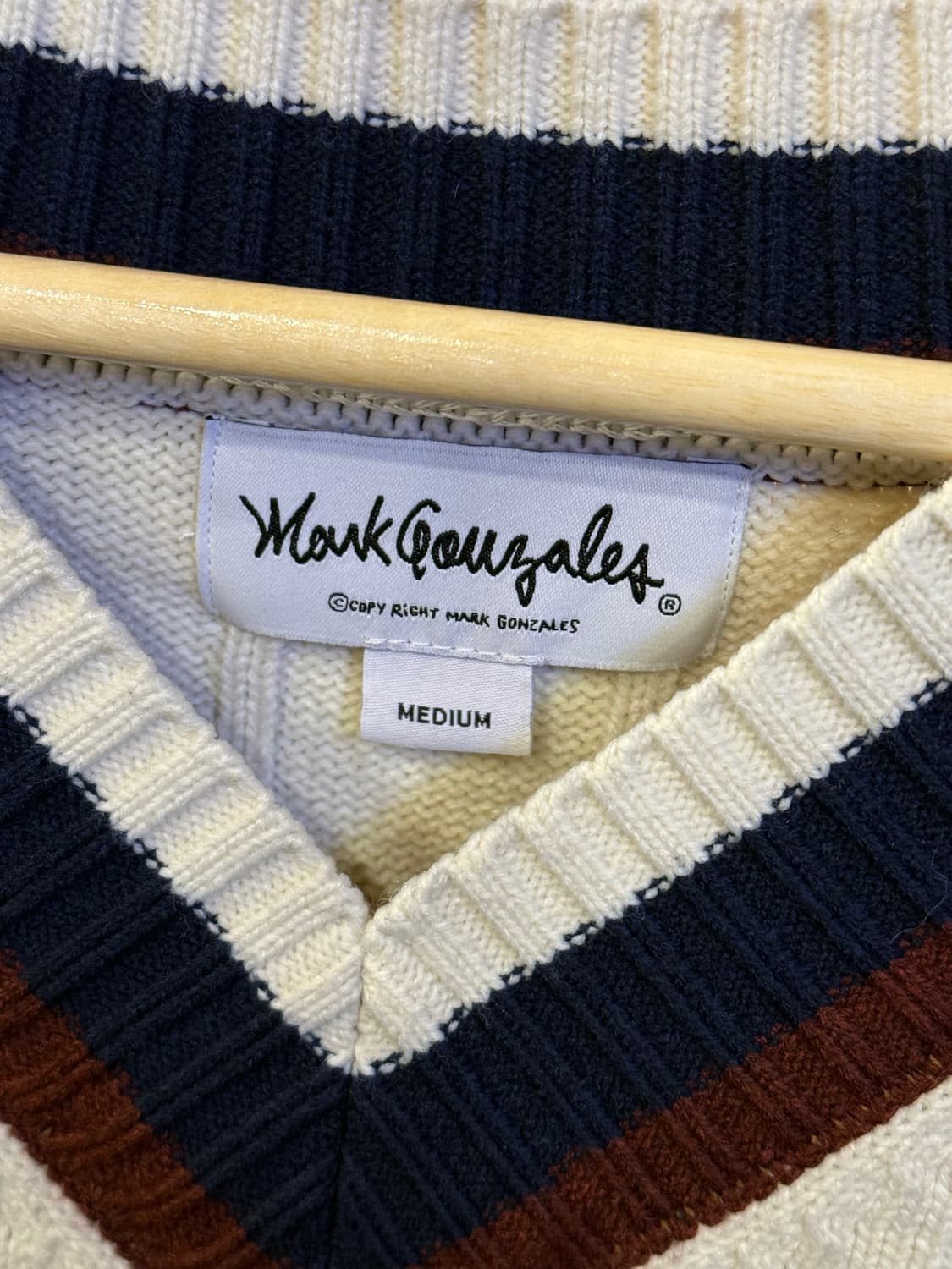 마크곤잘레스 크림 니트조끼 상품이미지2