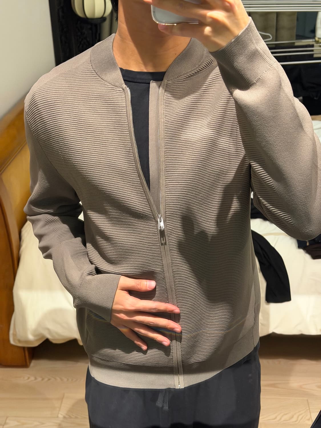 Cos 니티드 보머 자켓 머쉬룸 s 상품이미지1