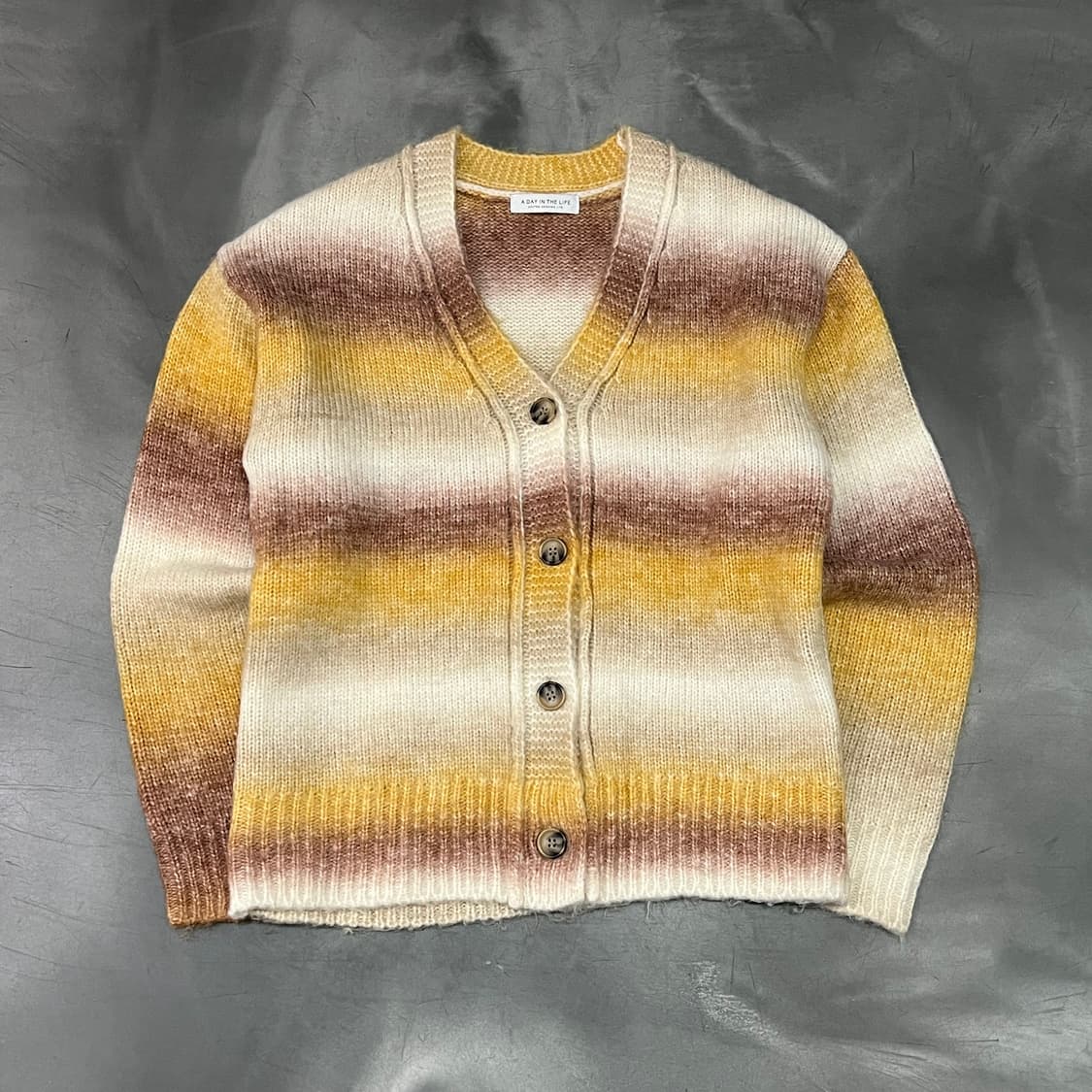  유나이티드 애로우즈 그라데이션 가디건 y16238 상품이미지1