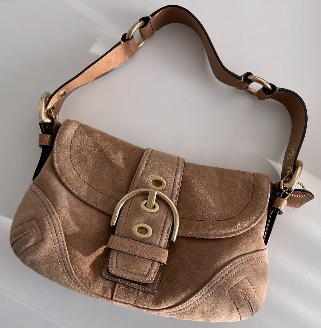 코치 소호 숄더백 상품이미지1