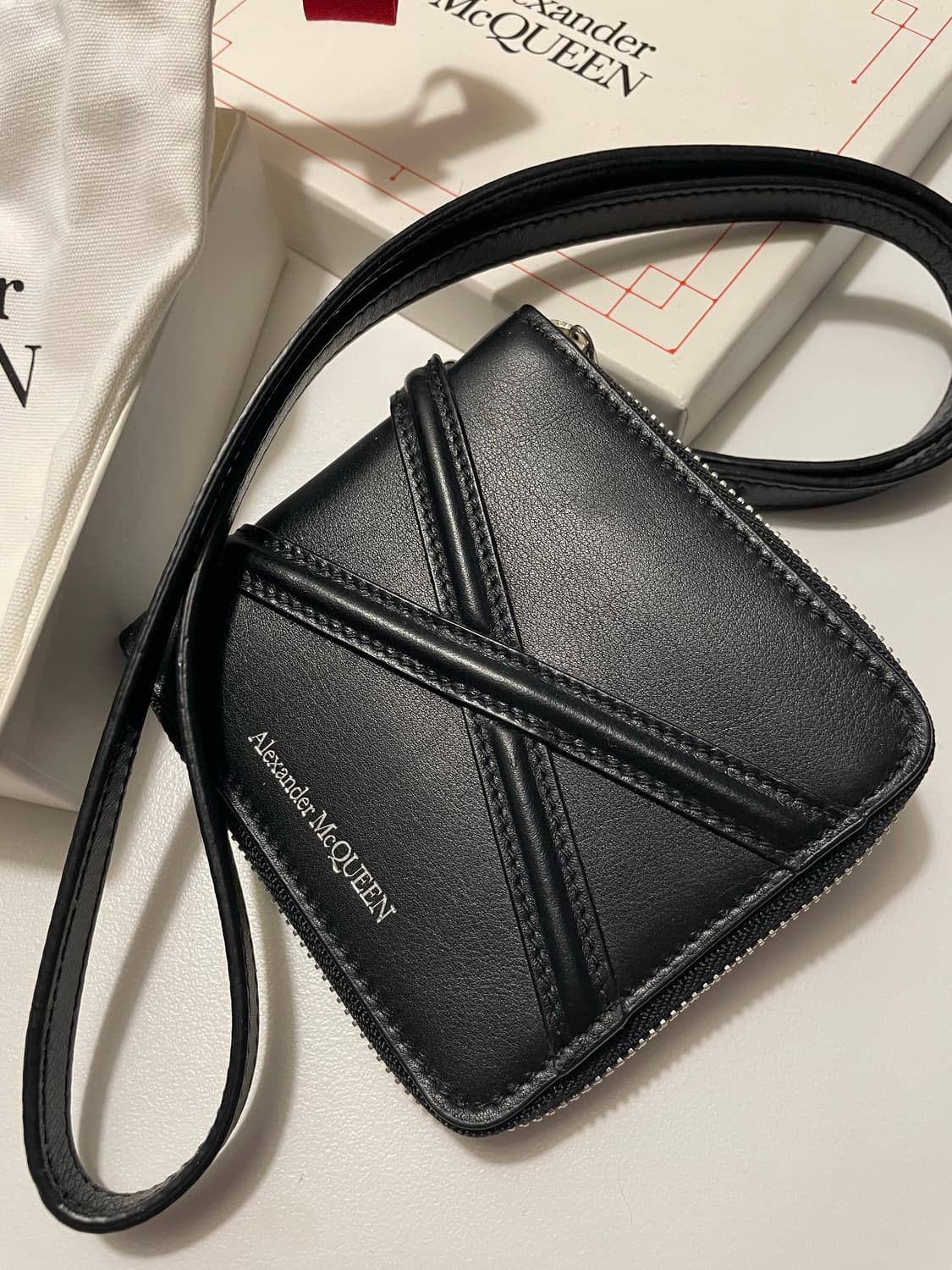 알렉산더맥퀸 지갑 상품이미지2