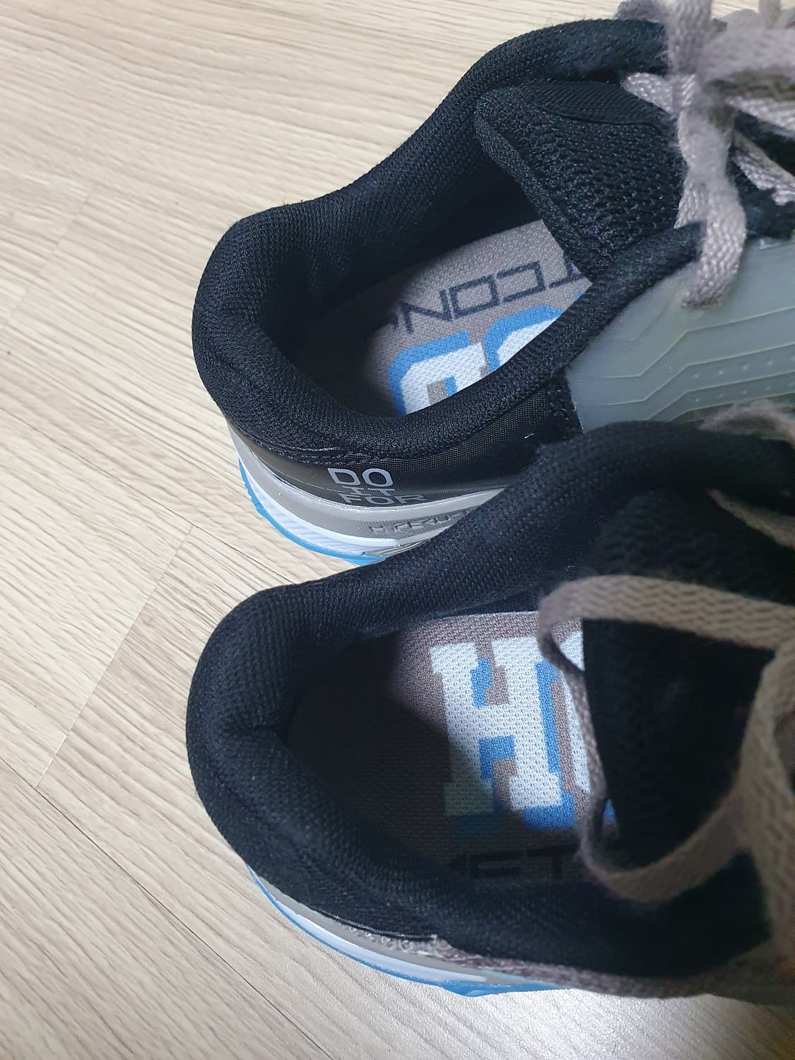 나이키 메트콘7 트레이닝화 275 상품이미지8