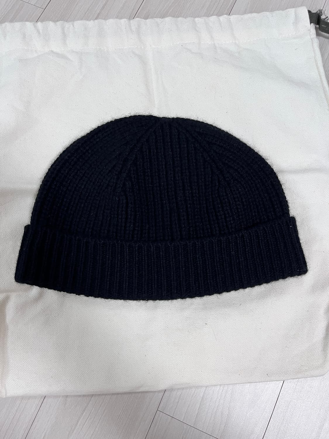 셀린느 트리옹프 비니 상품이미지3