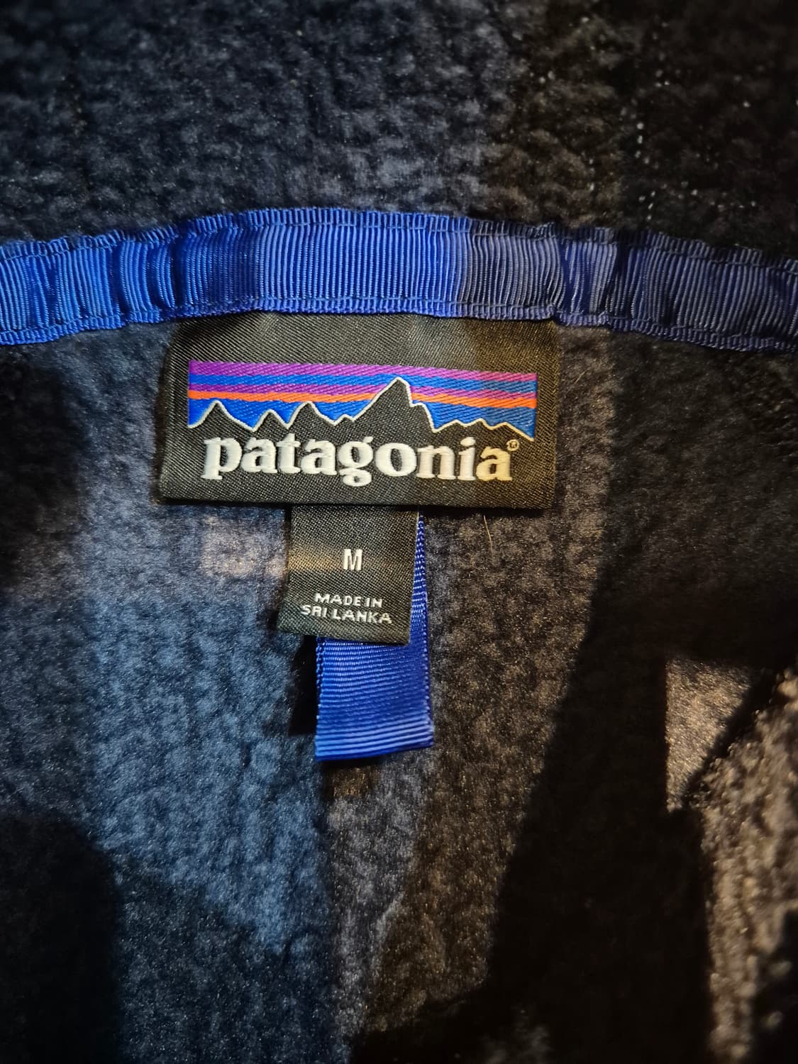파타고니아 레트로 파일 플리스 자켓 네이비 m 
판매합니다 상품이미지2