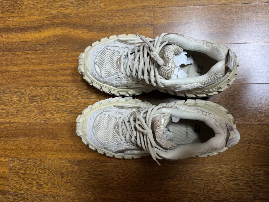 [41]발렌시아가 베이지 디펜더 상품이미지4