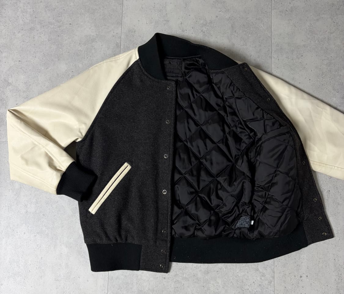 유니클로 페이크레더 바시티 자켓 상품이미지2