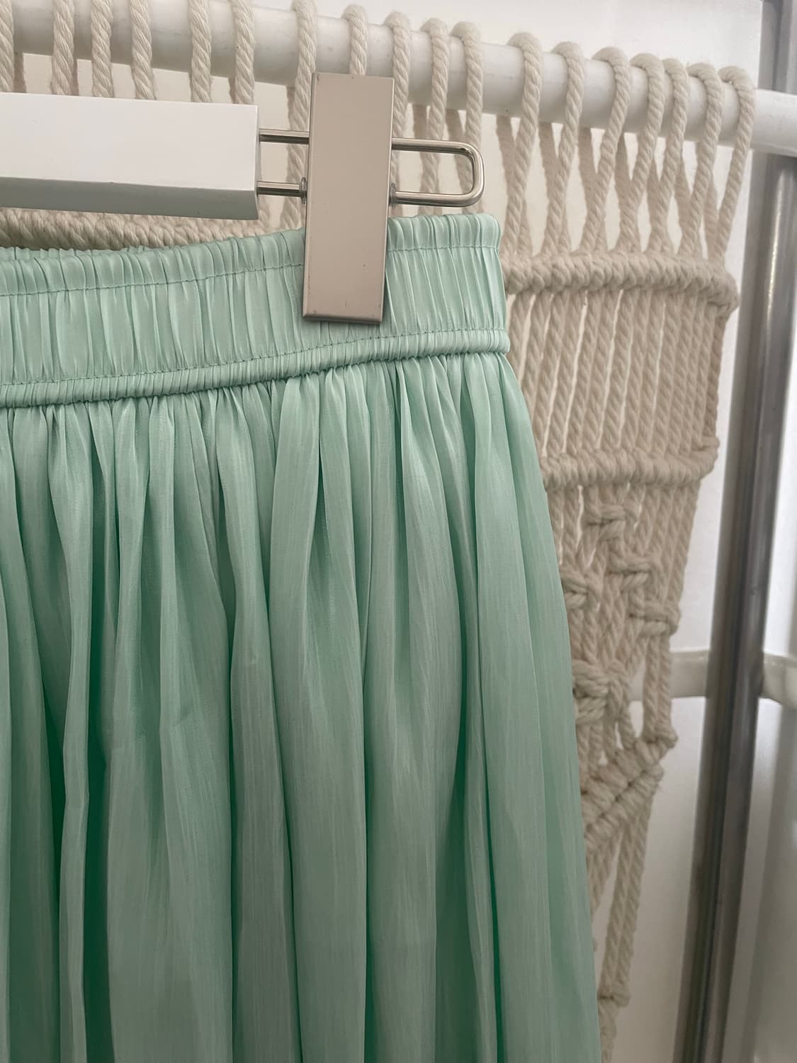 민트 플리츠 쉬폰 밴딩 스커트 상품이미지4