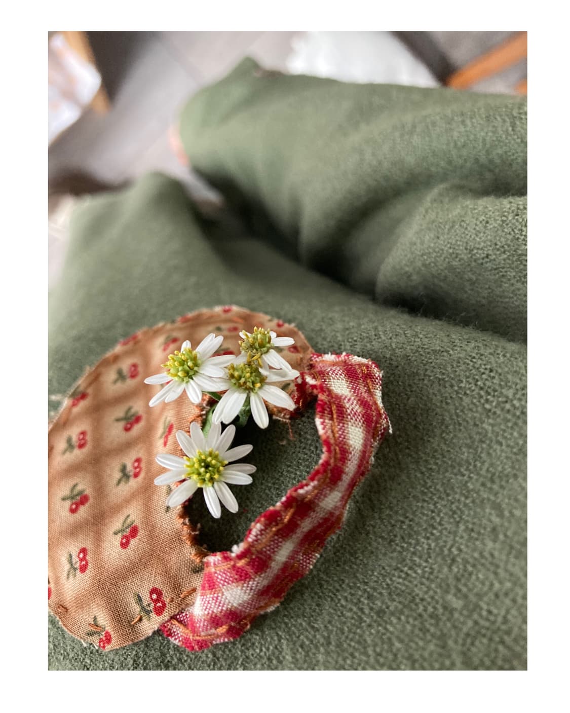 미지 수제패치 울 블라우스 상품이미지6