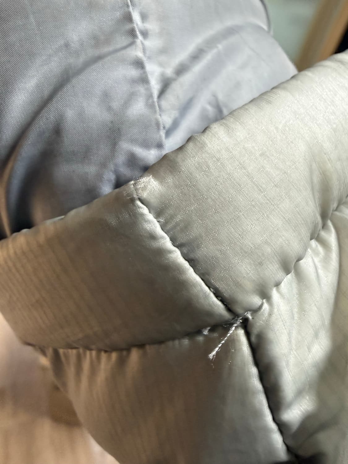 산산기어 서픽스 푸퍼 자켓 그레이-24fw 상품이미지5