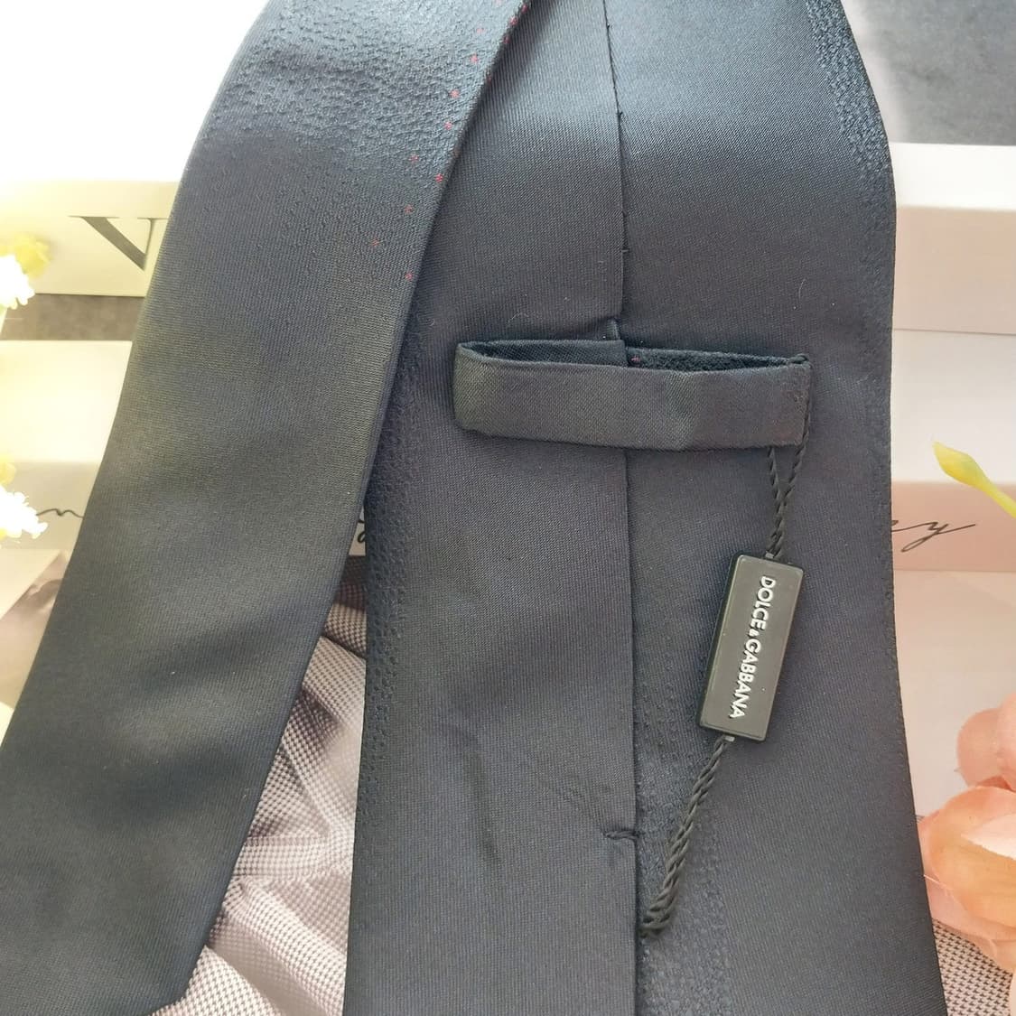 돌체앤가바나 실크 블랙&레드 포인트 넥타이 9.9cm 새상품 K1377
 상품이미지5