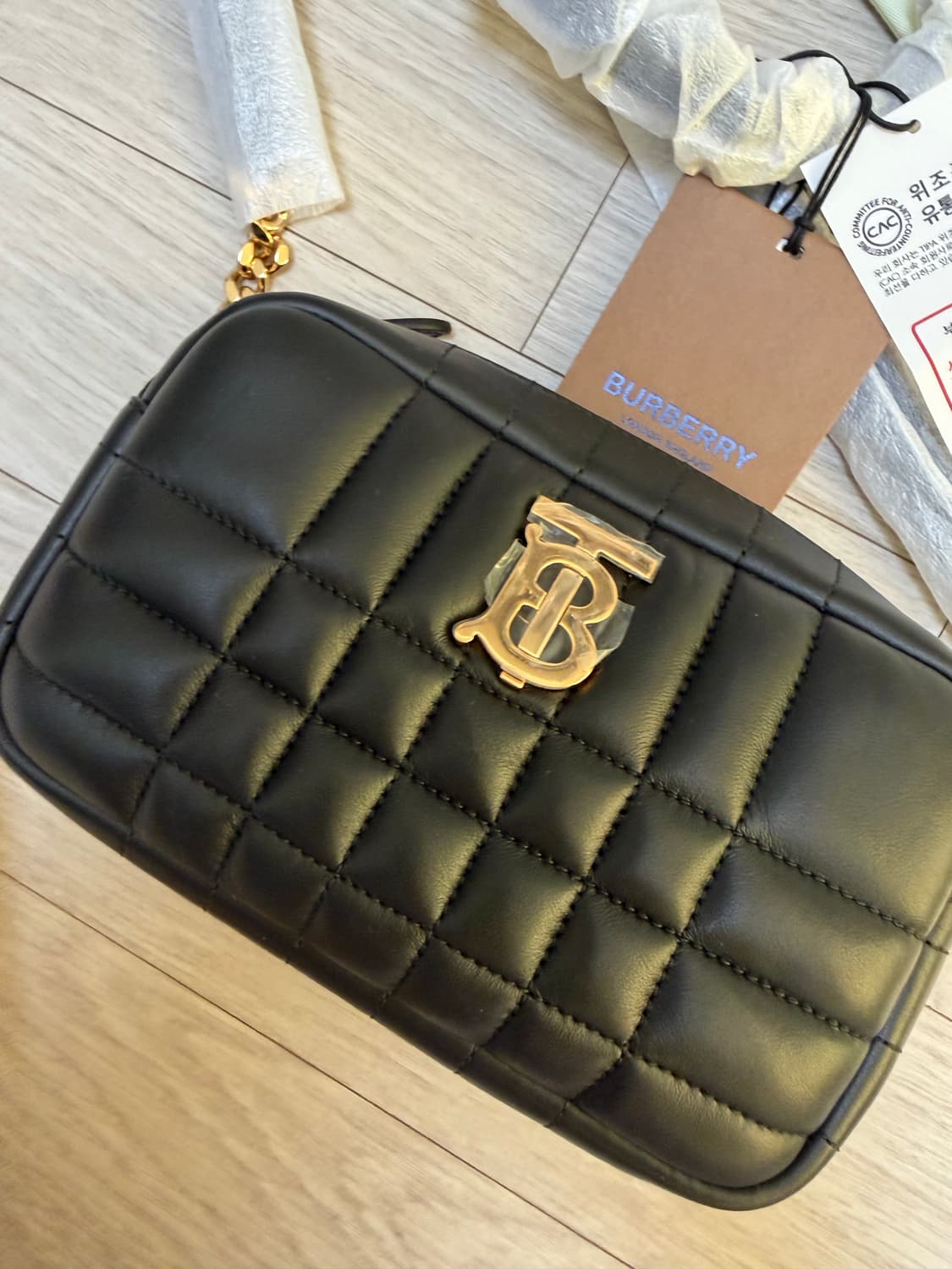 새상품! 버버리 미니 롤라 카메라백 블랙 상품이미지2