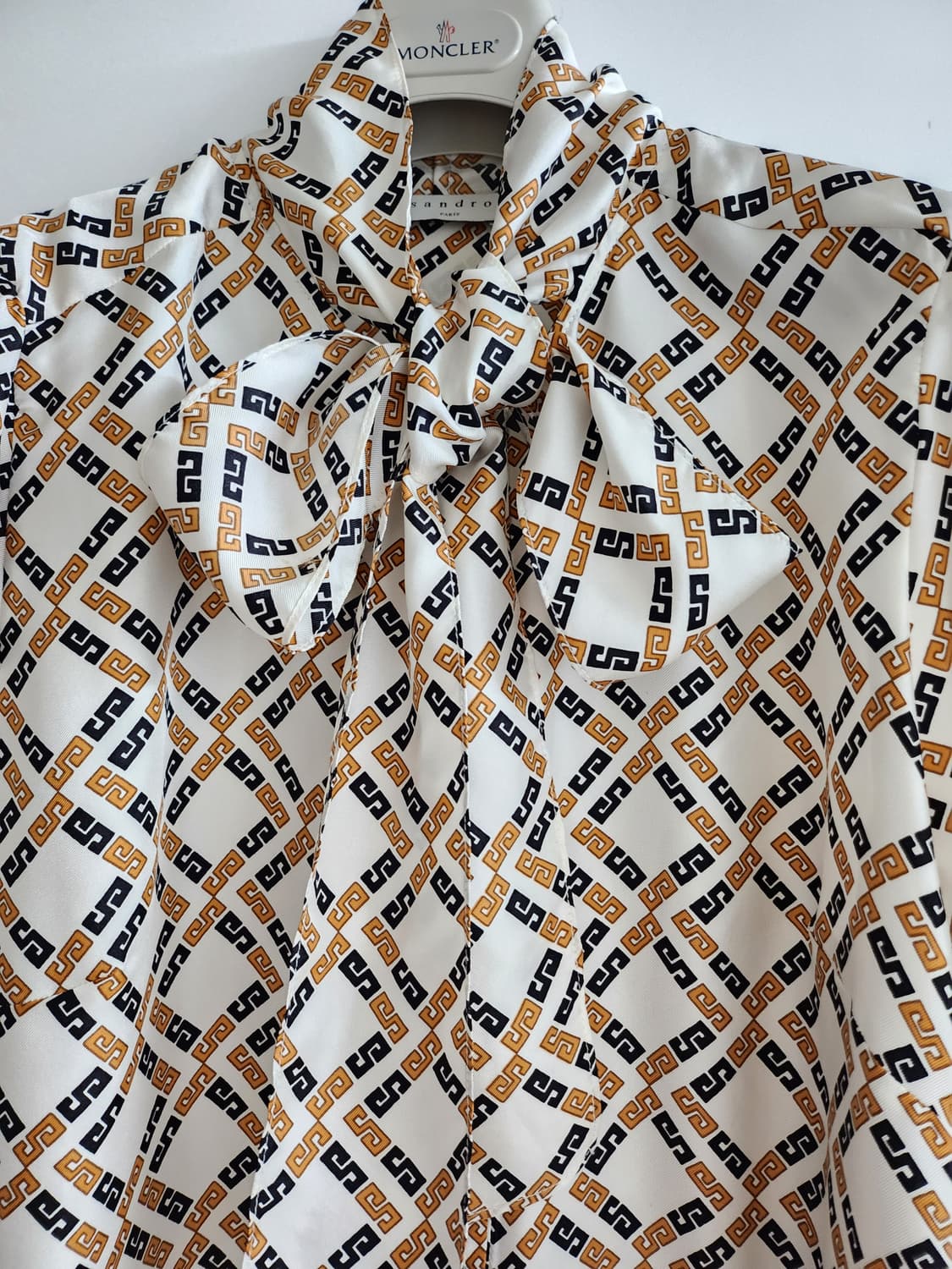 산드로 실크 여성 셔츠 블라우스 상품이미지3