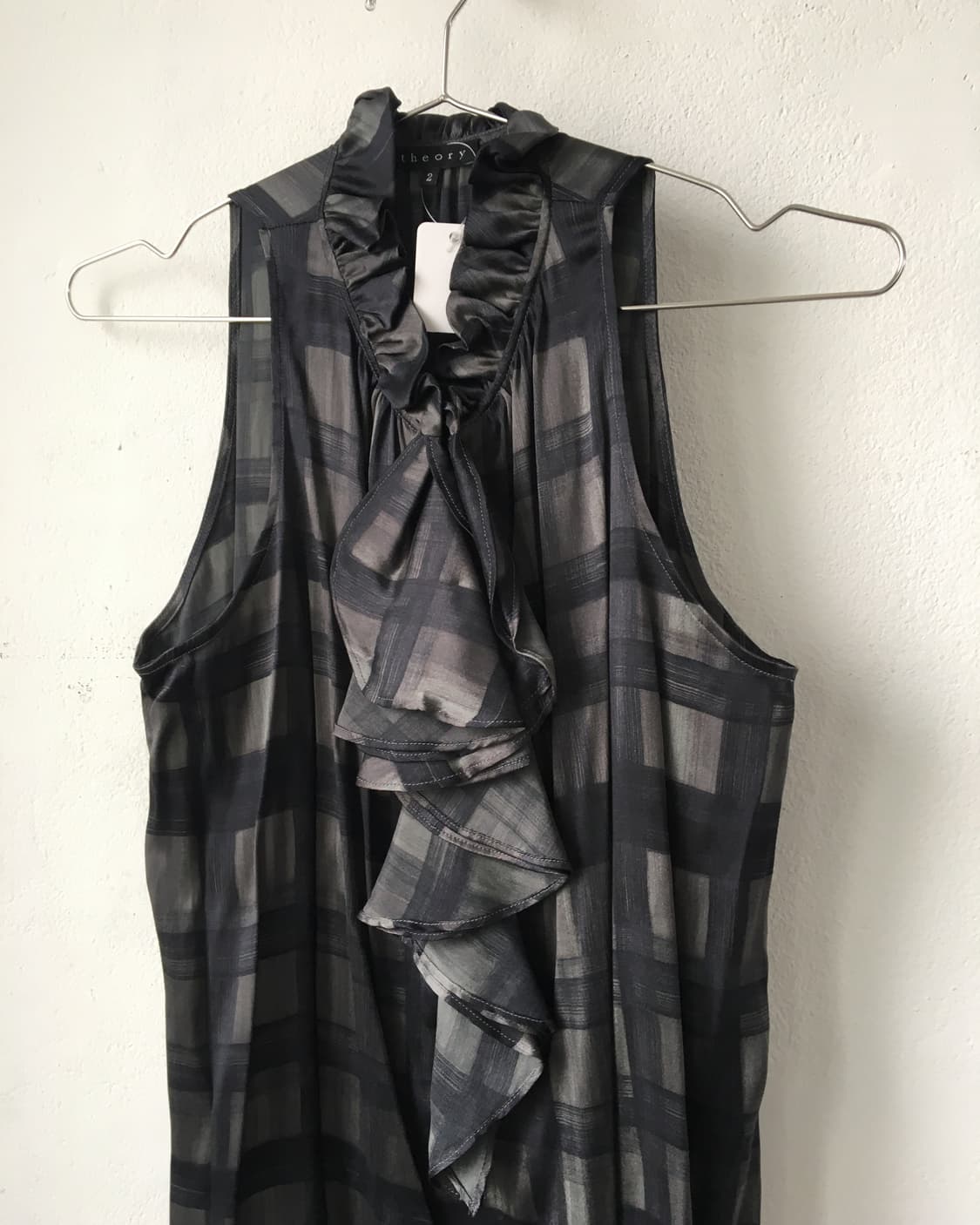 Ruffle point check pattern sleeveless 상품이미지3