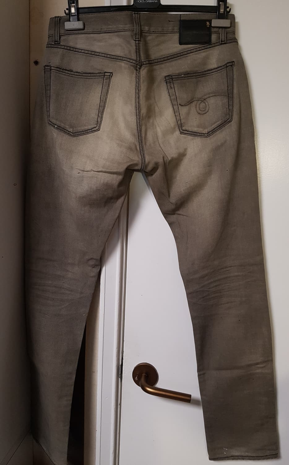 R13 워시드그레이 슬림핏 데님팬츠 상품이미지2