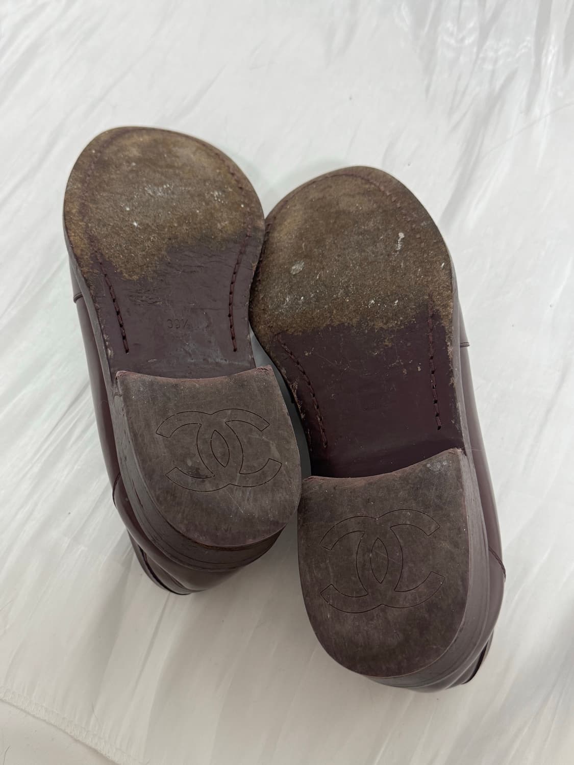 Chanel CC logo leather flat loafer 상품이미지4