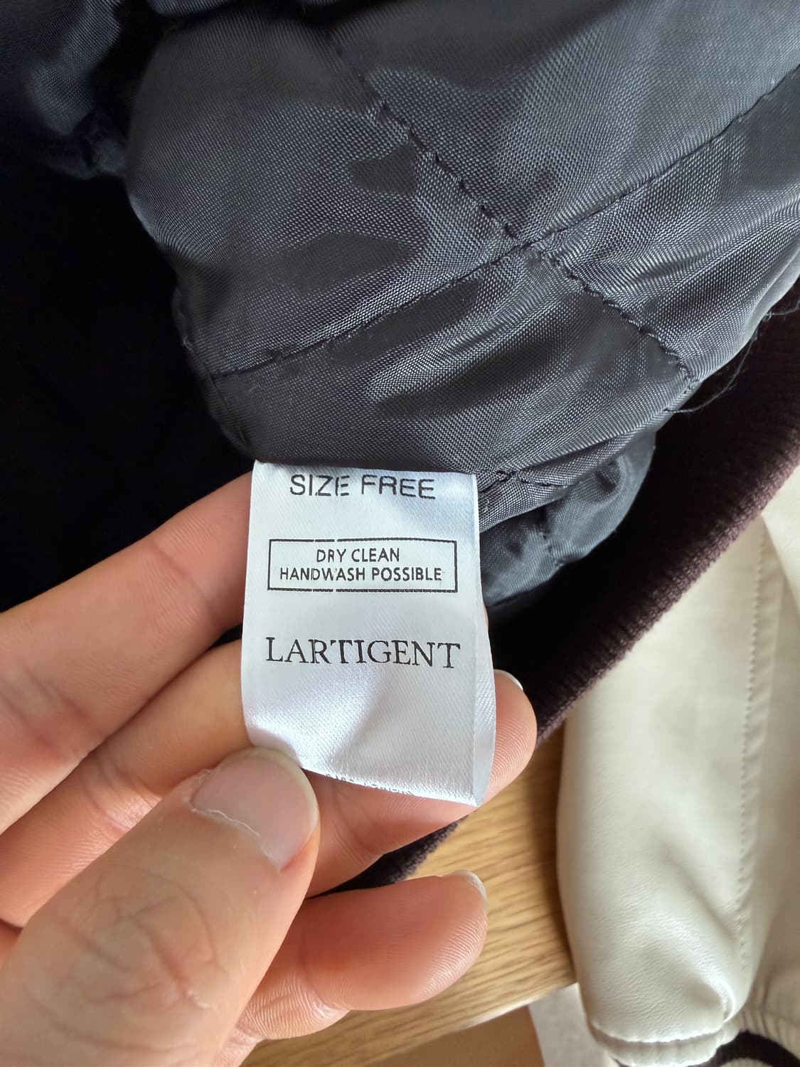 라티젠(LARTIGENT) 바시티자켓(거의 새제품) 상품이미지8