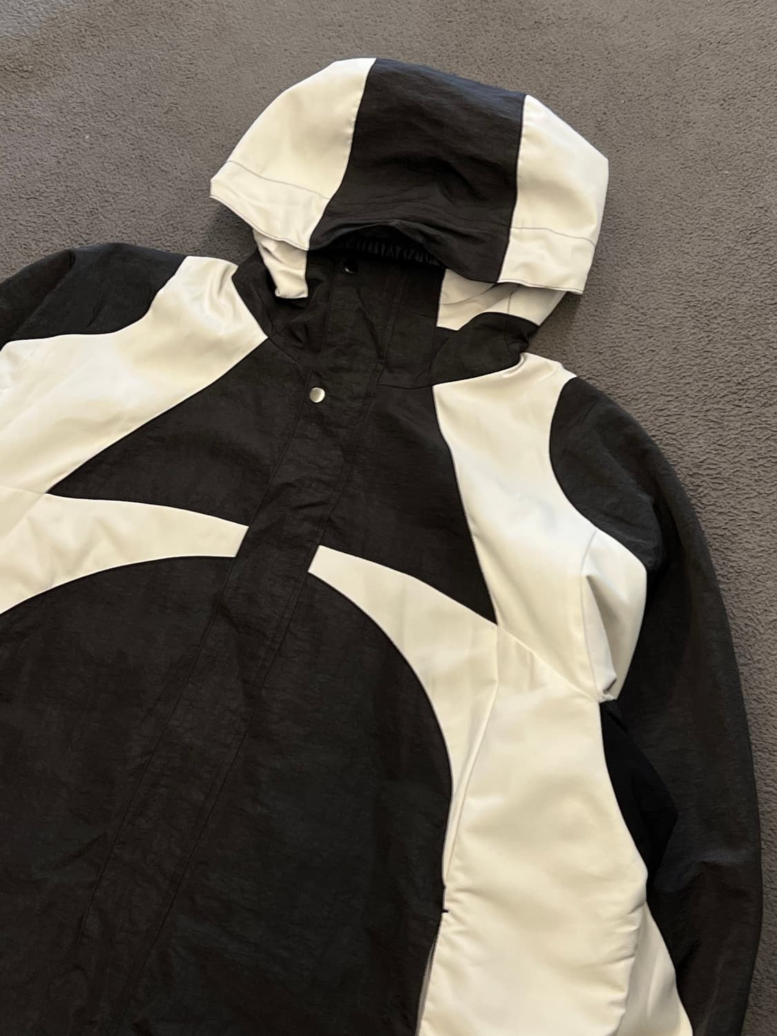 스키즘인듀싱 바이커 쉘 바람막이 자켓 처분  상품이미지2