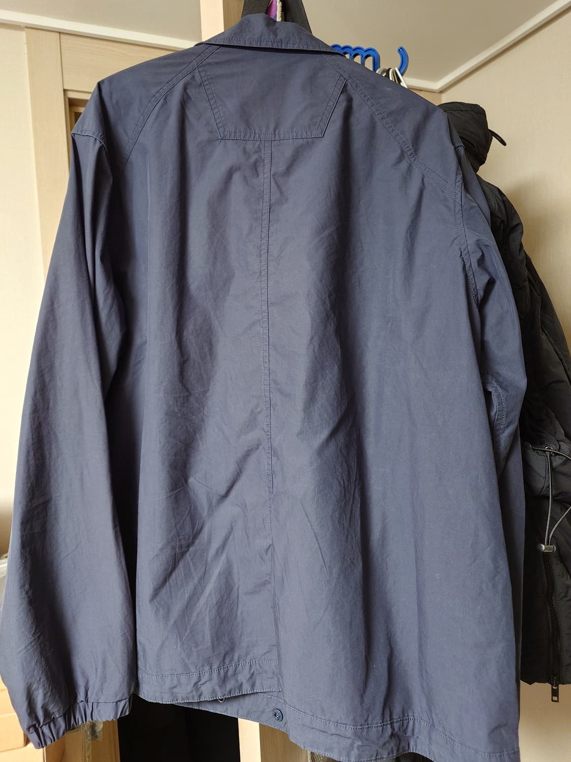 [46] 준지 24SS 코어 스탠다드 베이직 셔츠 네이비 상품이미지4