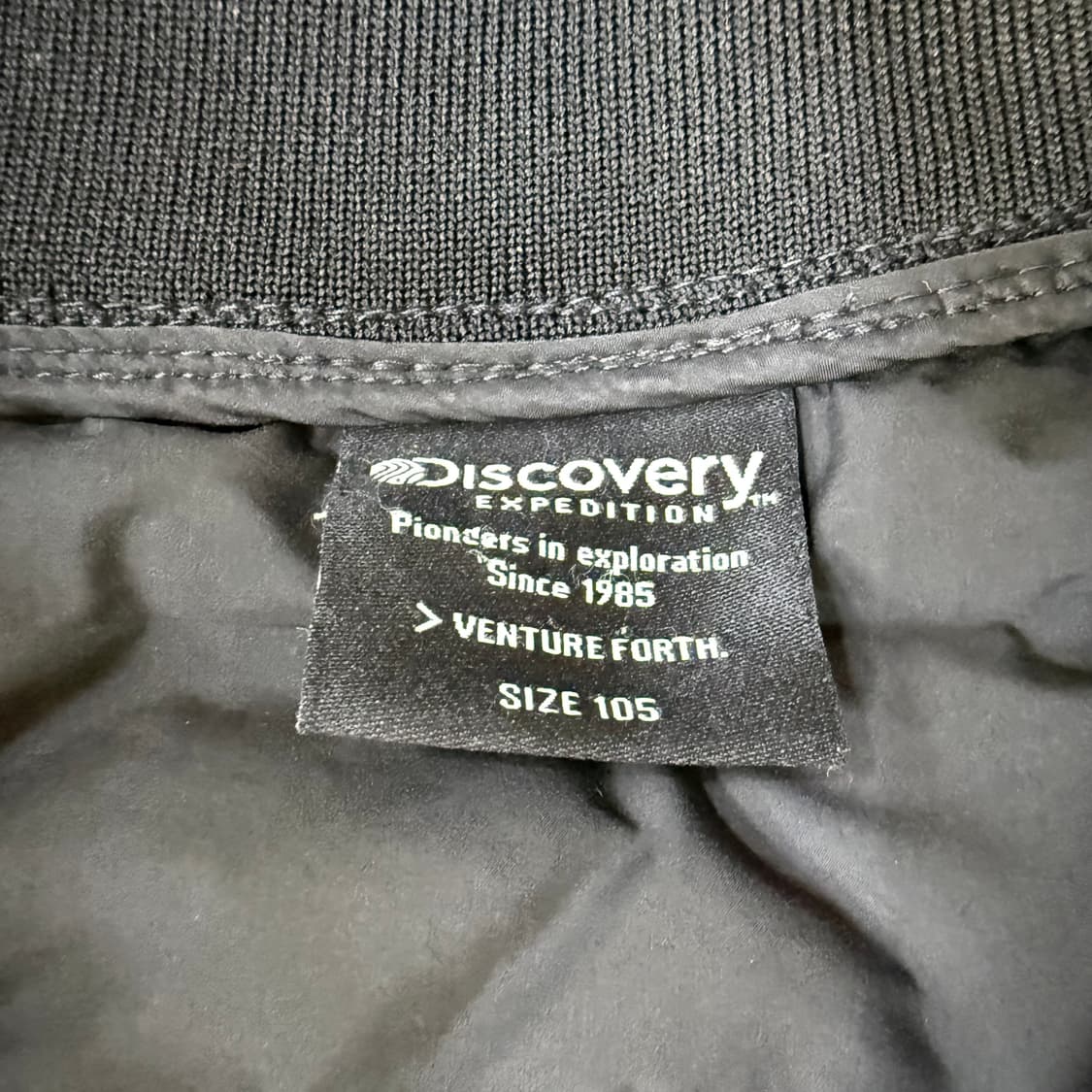 105 디스커버리 경량패딩 0319T 상품이미지3