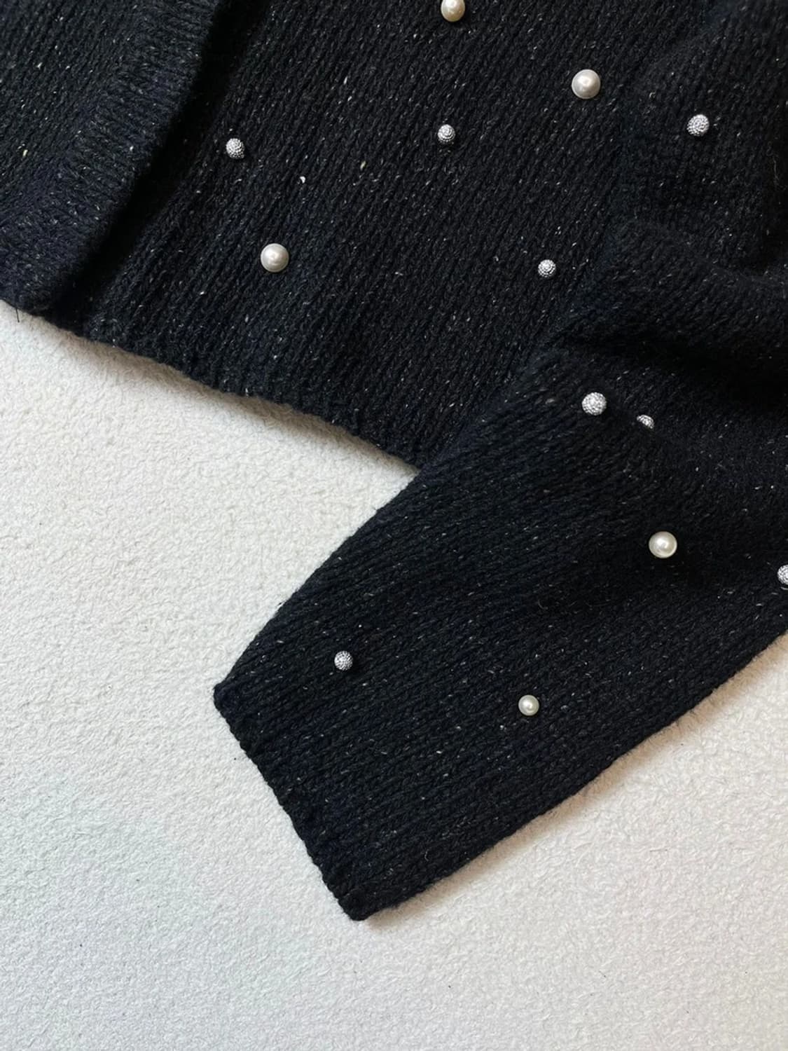 그로브 21Winter 크롭 진주 니트 가디건 PN7103 상품이미지5