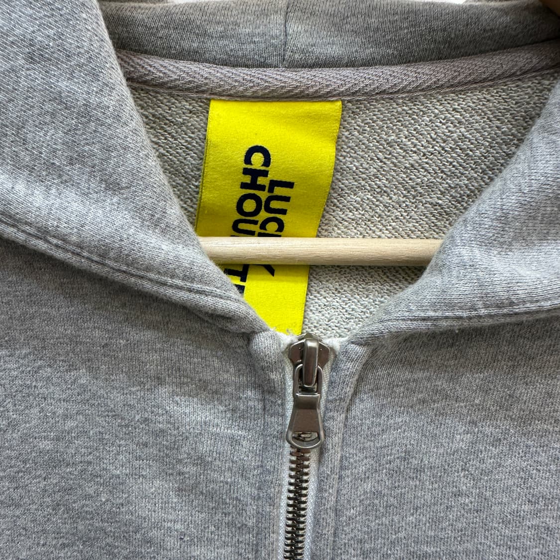 럭키슈에뜨 그레이 후드집업 38 상품이미지2