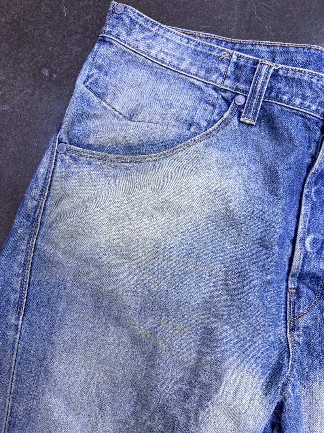 리바이스 엔지니어드진 백 벨트 빈티지 워싱 반바지 데님팬츠 36 상품이미지4