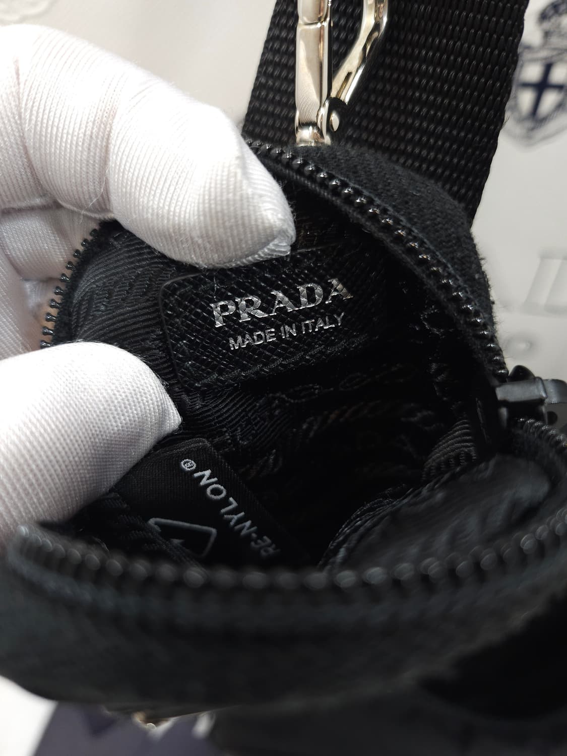 프라다 리나일론 숄더백 상품이미지9