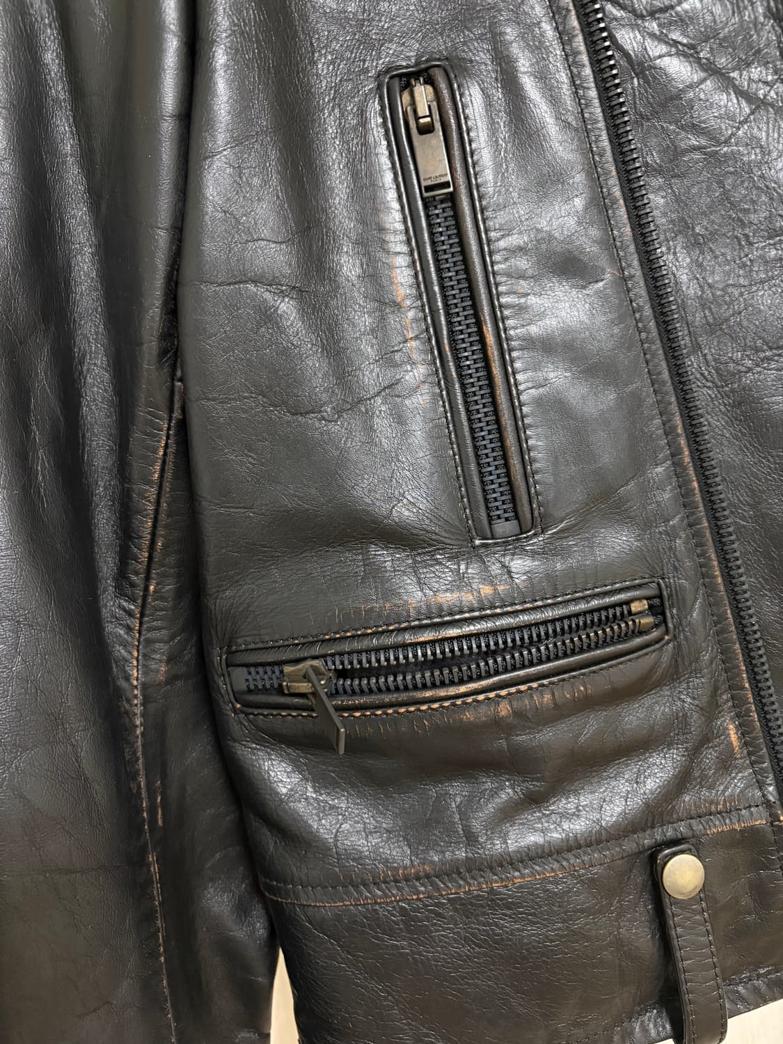 생로랑 L01 번개 스터드 레더 자켓 (에디시즌) 상품이미지3