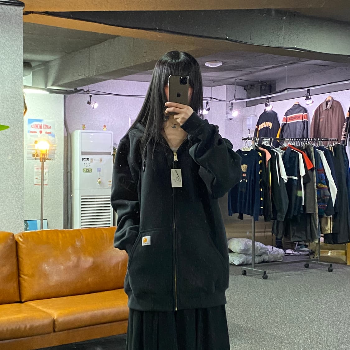 칼하트 미드웨이트 루즈핏 블랙 후드집업 B4700 상품이미지1