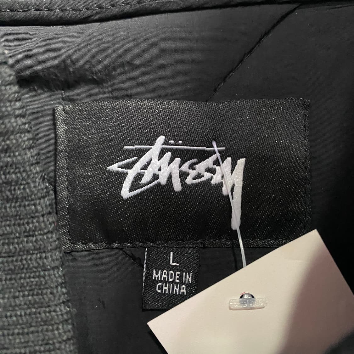 스투시 다이스 퀄티드 블랙 누빔 자켓 B3999 상품이미지3