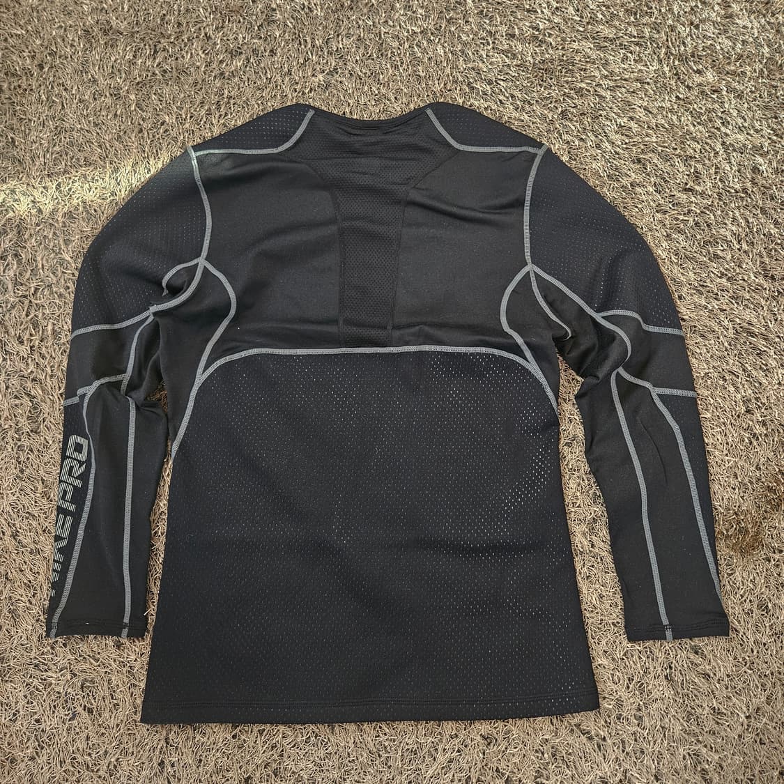 나이키(Nike) Nikepro 드라이핏 올드스쿨 매쉬드 긴팔 티셔츠  상품이미지2