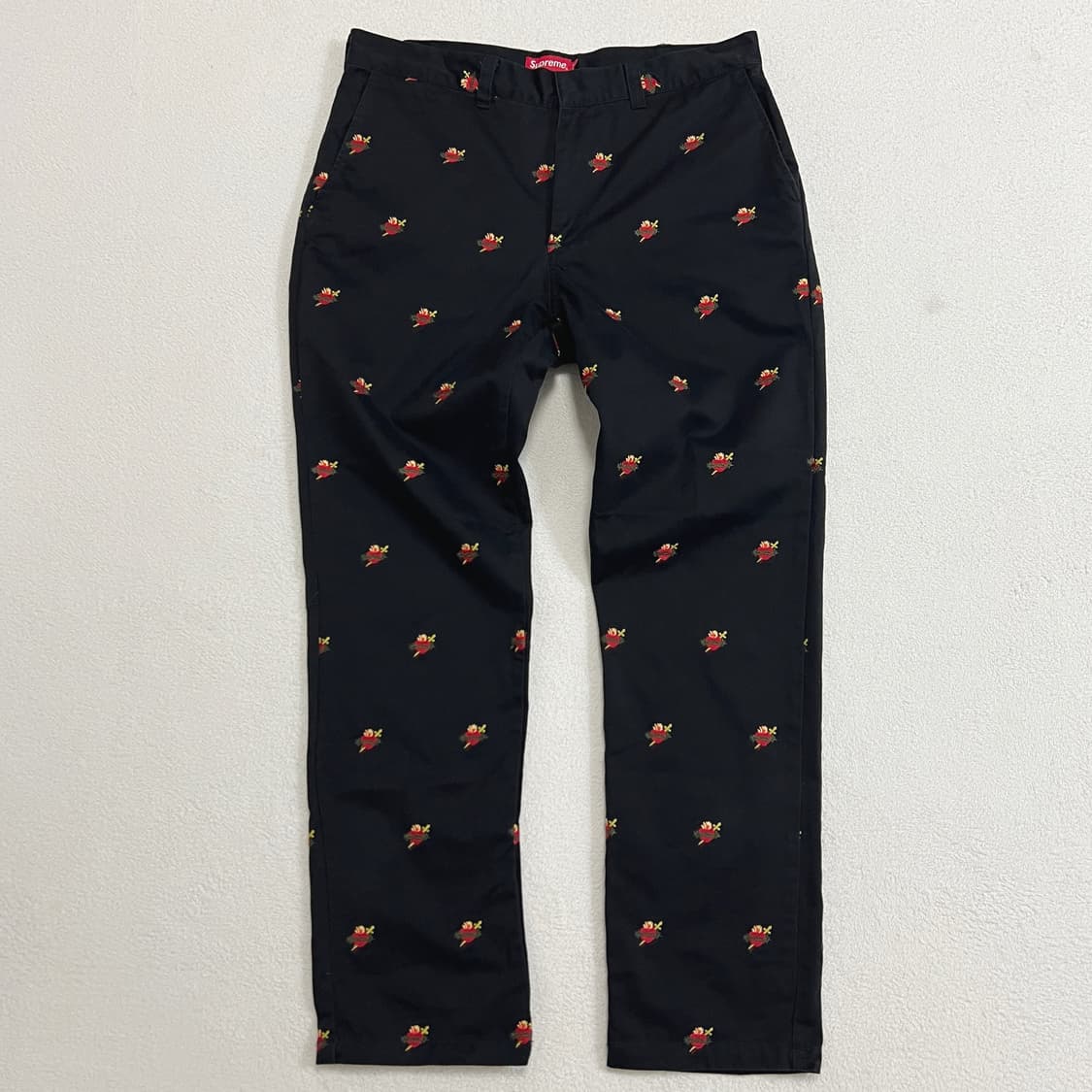슈프림 17FW Sacred 하트 워크 팬츠 블랙 상품이미지1