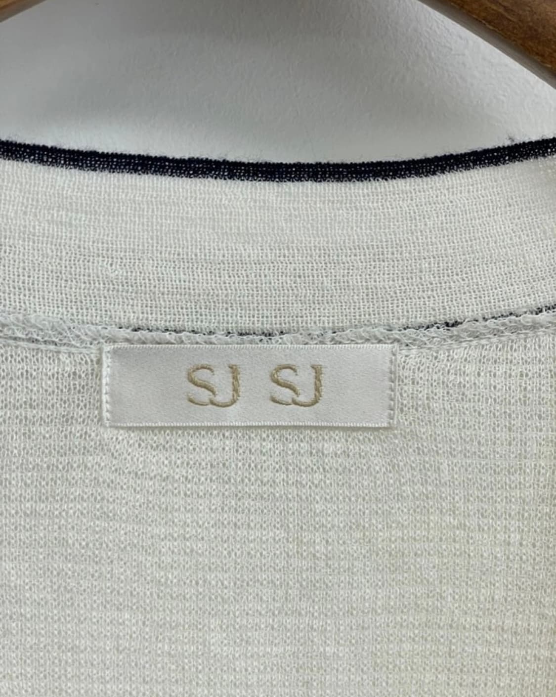 [SJSJ] 정품 배색 라인 린넨 혼방 가디건 (상태 최상) 상품이미지2