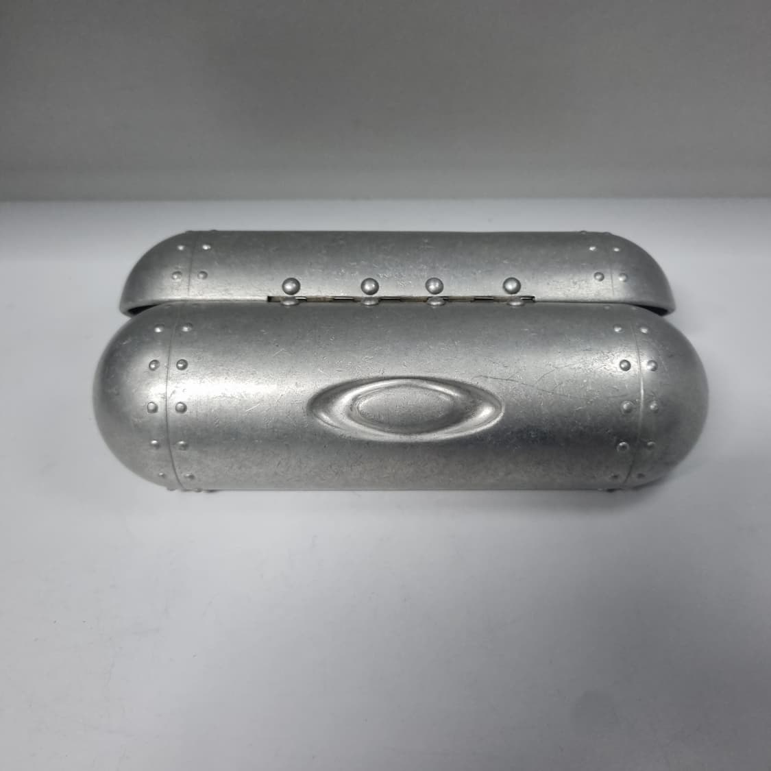 오클리 토르피도 케이스 상품이미지1