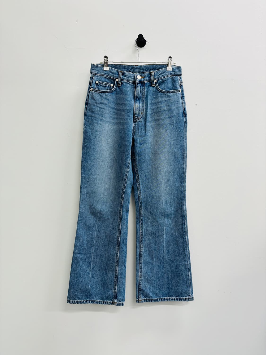 유메르(UMER) 워싱 세미 부츠컷 데님 팬츠 상품이미지1