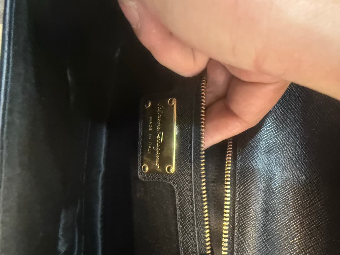 정품 페레가모 바리 지니 체인 크로스백 팝니다 상품이미지8