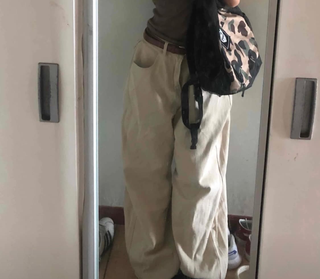 베이지 핀턱 와이드 팬츠 상품이미지1