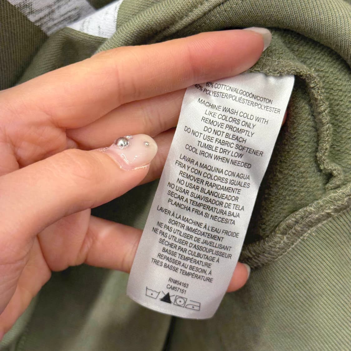 캘빈클라인 진스 크롭 반팔 맨두맨 CK 로고 프린트 디테일 카키 상품이미지8